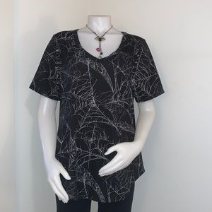 LuLaRoe Spiderweb Iris Top